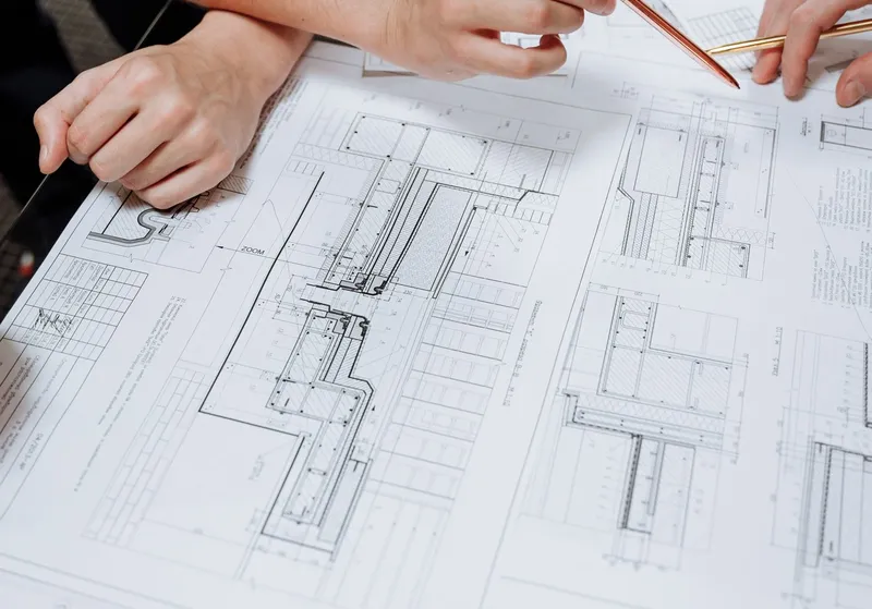 One Contractor or Five? Choosing How Your Fit-Out Is Delivered