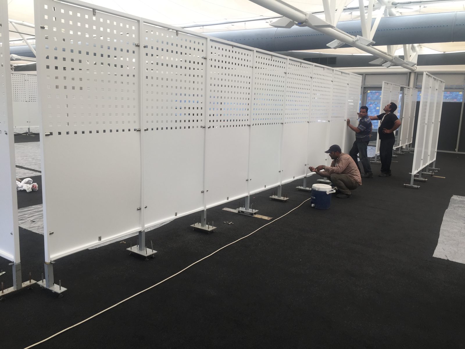 Formula 1 — Metal Partitions — image 7