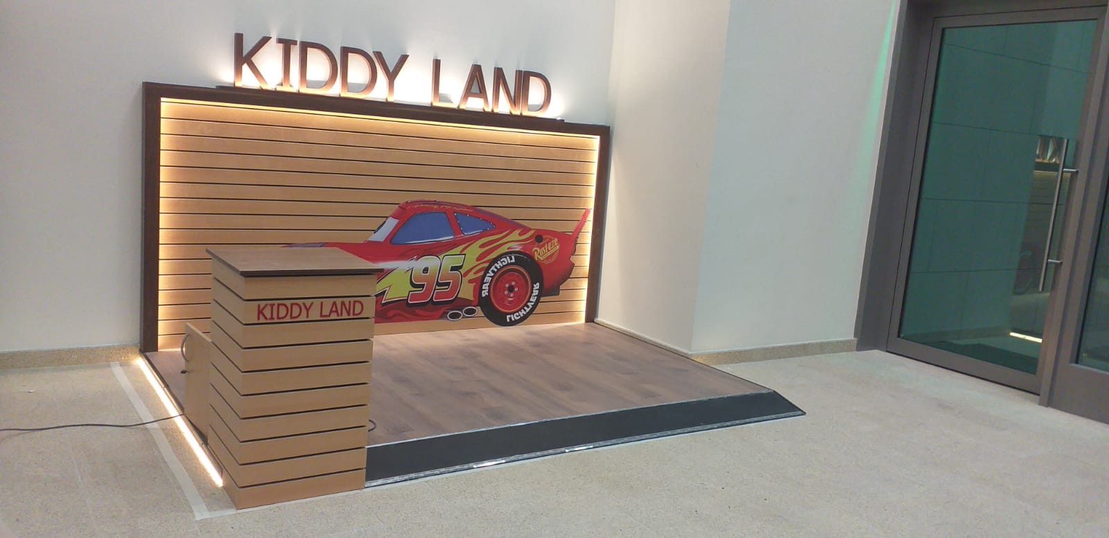 Kiddy Land Cart