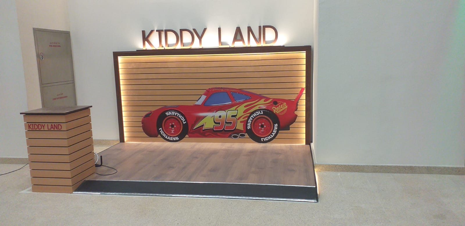 Kiddy Land Cart — image 2