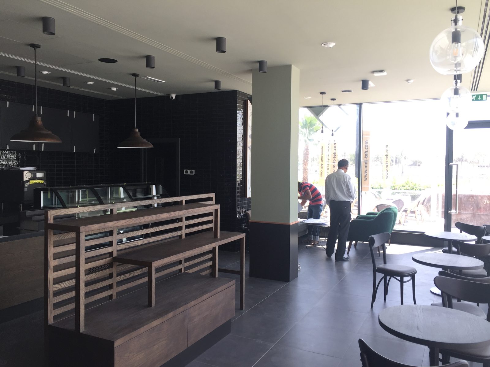 Starbucks Drive Thru — image 3